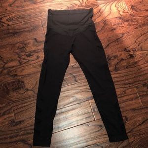 Mesh Ladder Maternity Legging